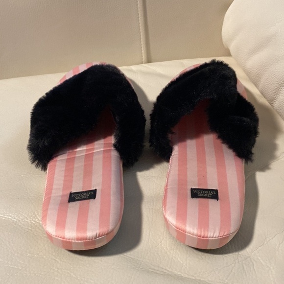 Victoria's Secret Pink Striped Slippers with Black Fur - Picture 4 of 6